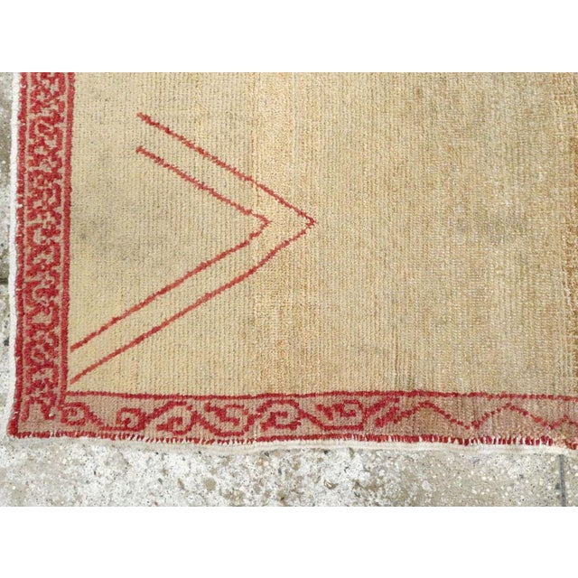 Gold Galerie Shabab Collection Mid-20th Century Turkish Anatolian Accent Rug For Sale - Image 8 of 9