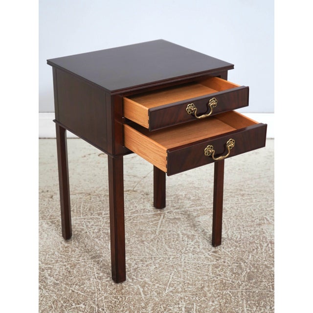 Traditional Kittinger Mahogany 2 Drawer Nightstand For Sale - Image 3 of 16