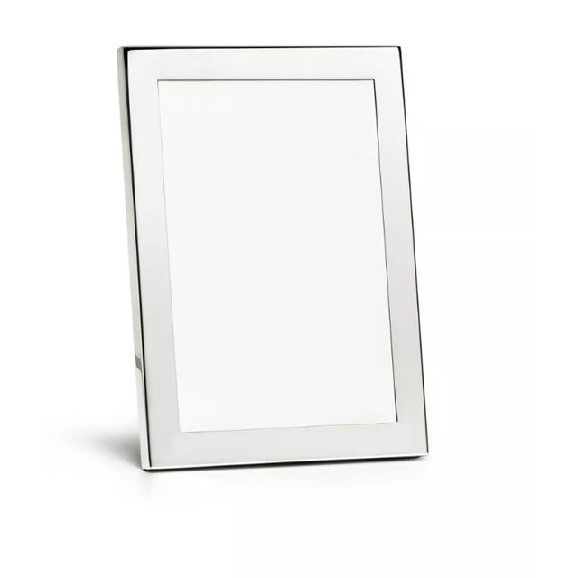 Modern Tiffany Stirling Silver Picture Frame 5 X 7 For Sale - Image 3 of 3