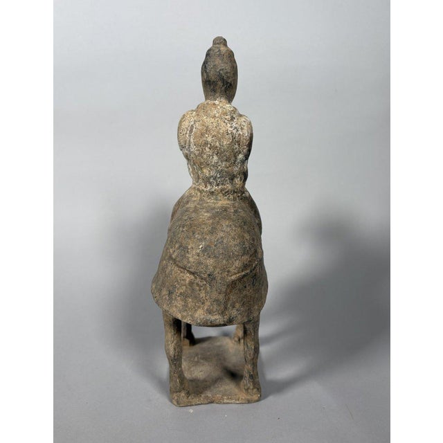 15th Century & Earlier Sculpture of a horseman Mingqi China Tang Dynasty (618-907) For Sale - Image 5 of 9