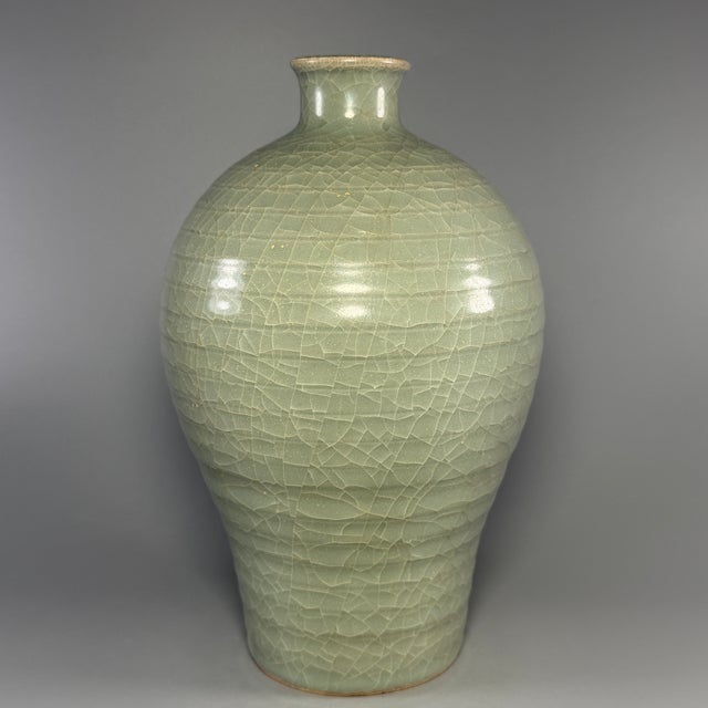 Antique Chinese Celadon Crackle‑Glaze Meiping Vase, Collectible Antique For Sale - Image 4 of 7