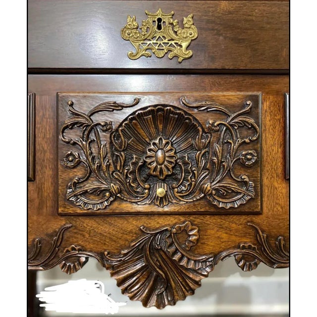 Wood Chippendale Kindel Winterthur Collection Clawfoot Mahogany Philadelphia Lowboy For Sale - Image 7 of 10