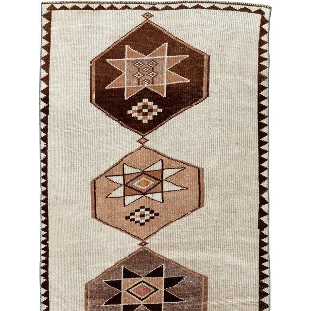 Tribal Galerie Shabab Collection Mid-20th Century Turkish Anatolian Runner For Sale - Image 3 of 10