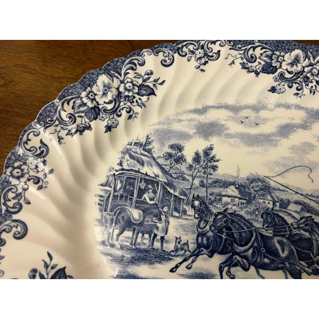 Johnson Brothers 1960s Blue Coaching Scene Platter by Johnson Bros For Sale - Image 4 of 6