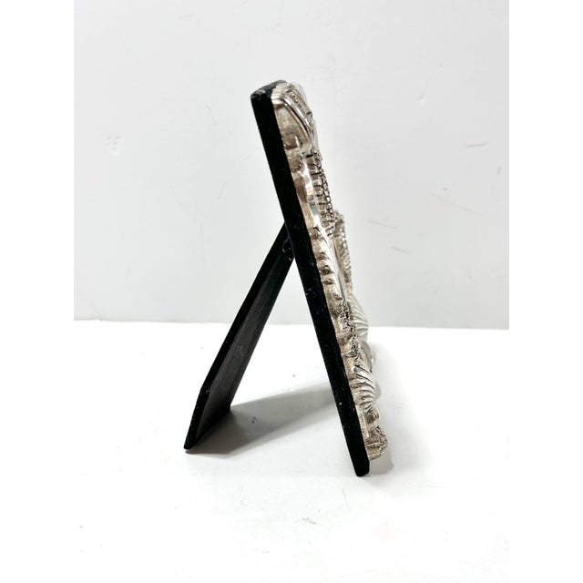 Metal Hollywood Regency Seashell Seahorse Starfish Picture Frame – Godinger Silverplate Coastal Frame, Palm Beach Nautical Decor For Sale - Image 7 of 9