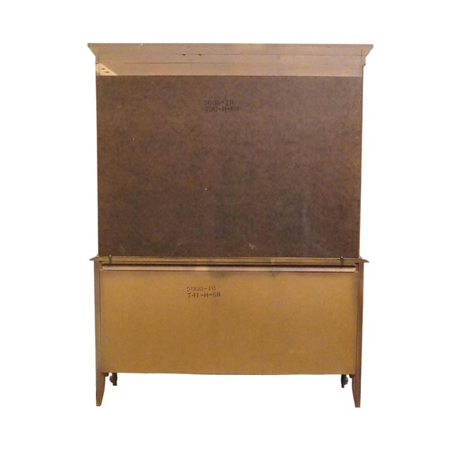 Broyhill Furniture Solid Hard Rock Maple Country French Provincial 59" Buffet W. China Cabinet 5000-10 / 5000-20 For Sale - Image 12 of 15