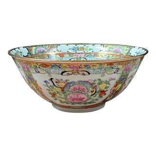 Vintage Chinese Famille Rose Medallion Hand Painted Porcelain Bowl For Sale