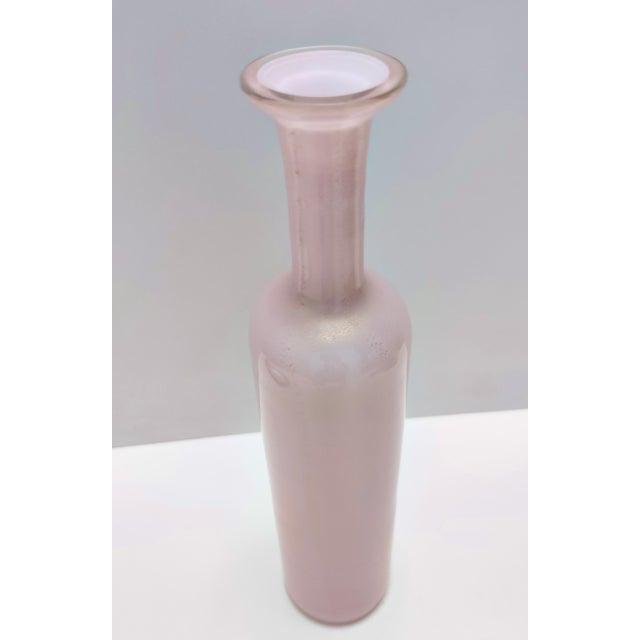 Pink Encased Murano Glass Bottle Vase with Gold Leaf by Salviati, Italy, 1970s For Sale - Image 4 of 10