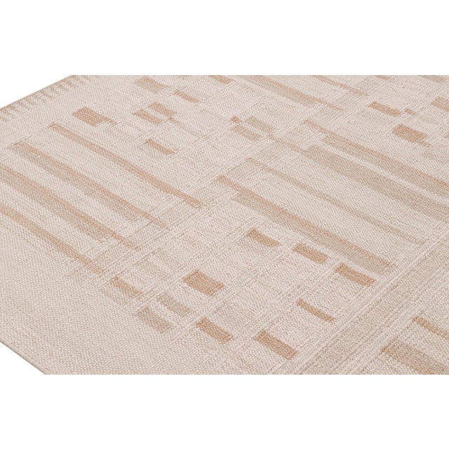 Rug & Kilim’s Scandinavian Style Rug in Beige-Brown and Cream Geometric Patterns For Sale In New York - Image 6 of 7