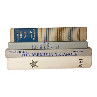 Mid-Century Blue, Gray and Beige Vintage Book Stack - Set of 4 For Sale