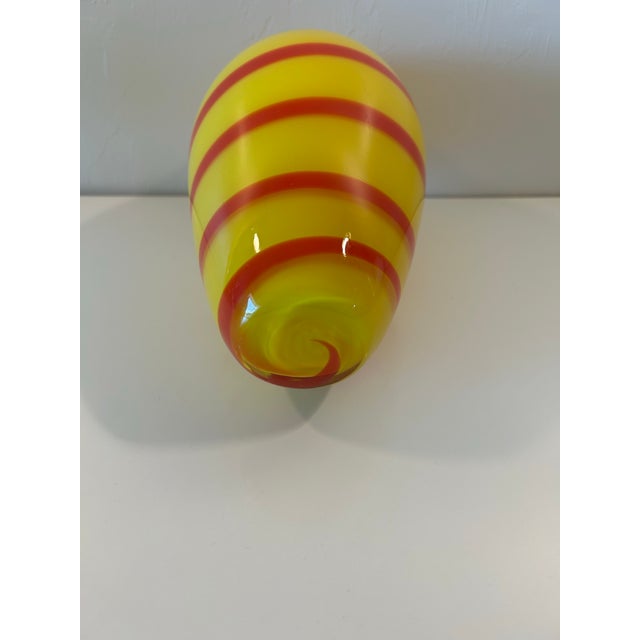 Contemporary Mid 20th Century Bohemian Style Cased Art Glass Vase For Sale - Image 3 of 3