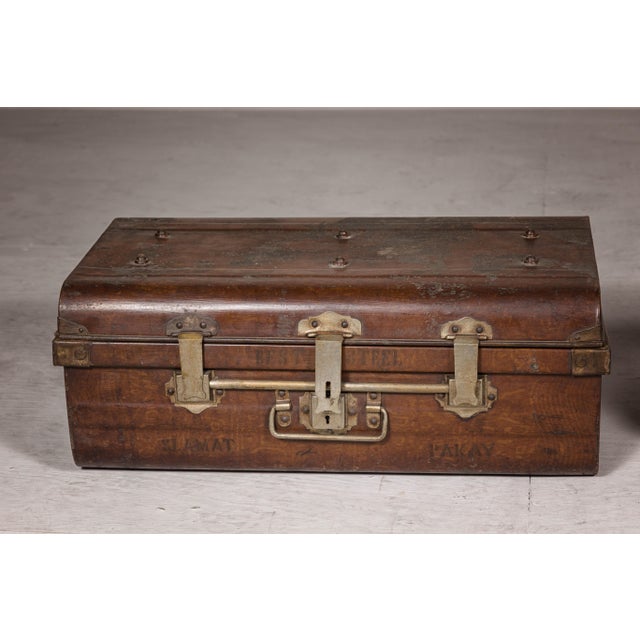 British 1920s Metal Traveling Trunks for Export with Brass Hardware - Set of 3 For Sale - Image 11 of 12