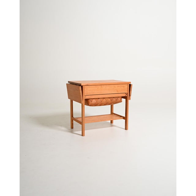1950s Vintage Scandinavian Pine Table, 1950s For Sale - Image 5 of 11