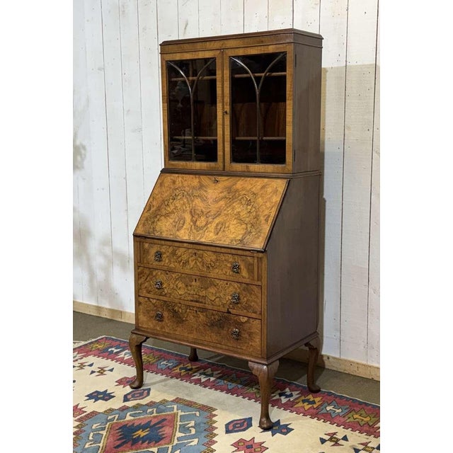English Writing Desk in Walnut Burl, 1930s For Sale - Image 3 of 18