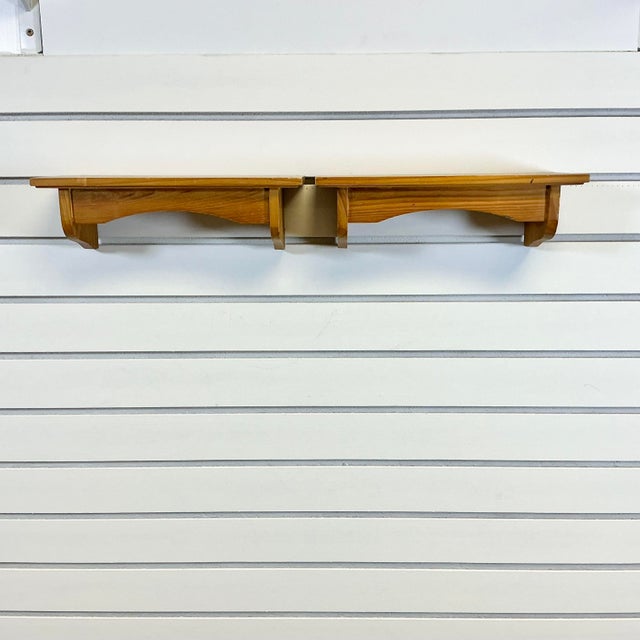 Sometimes the simplest design is the best. That’s the case for this pair of pine wall-mounted Pine Shelves. Each has a...