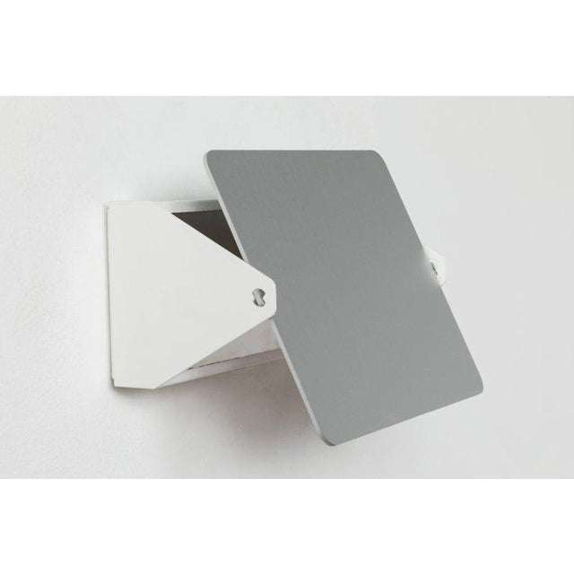 Mid-Century Modern Charlotte Perriand 'Applique á Volet Pivotant' Wall Light in Natural Aluminum For Sale - Image 3 of 9