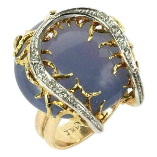 Mid 20th Century Diamond Chalcedony 14k Two Tone Gold Horseshoe Design Ring - Size 5.5 For Sale