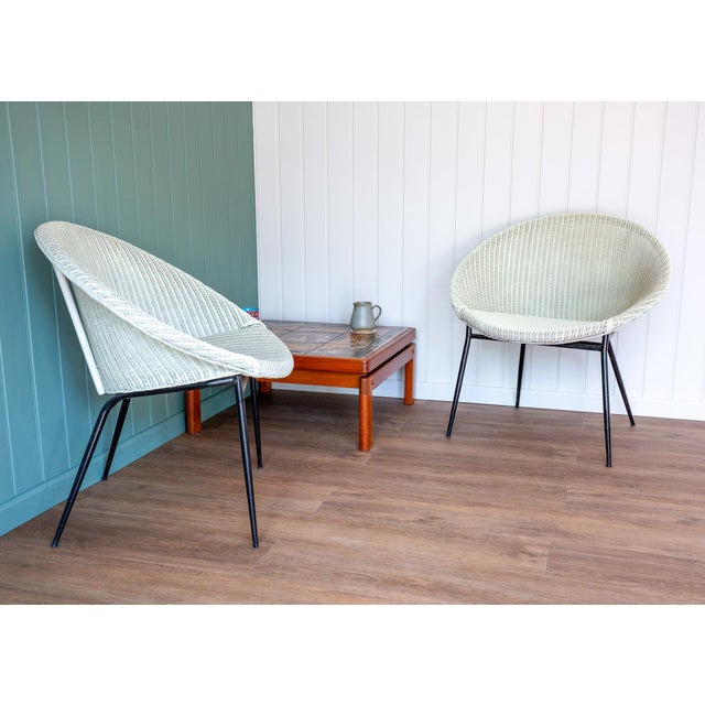 Mid-Century Modern Bauhaus Satellite Cocktail Lounge Chairs in Wicker and Steel by Lloyd Loom for Lusty, 1950s, Set of 2 For Sale - Image 17 of 18