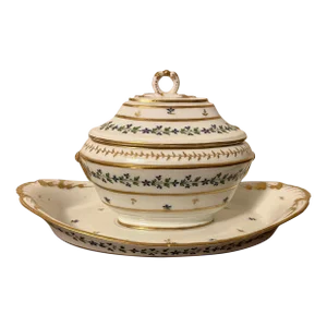 18th Century Paris Porcelain Duc D'Angoulême Cornflower Sprig Sauce Tureen and Platter