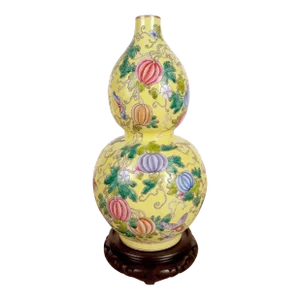 Mid Century Chinese Porcelain Gourd and Butterfly Huluping