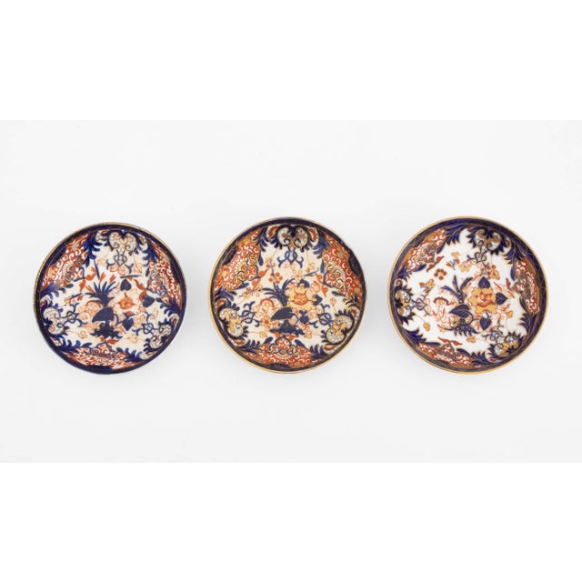 English Imari Style Porcelain Tableware, 11 Pieces For Sale - Image 15 of 17
