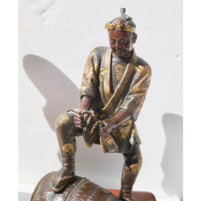 Japanese Miyao Fisuke Meiji Japanese Gilt and Bronze Figures- A Pair of 2 For Sale - Image 3 of 15