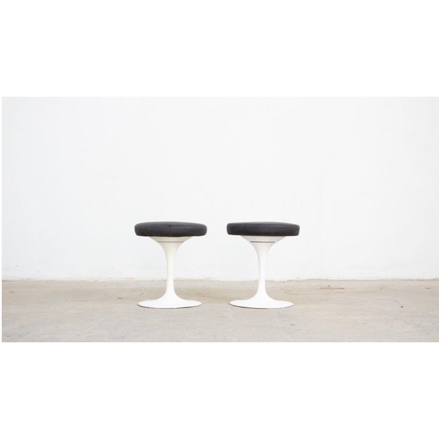 Stools by Eero Saarinen for Knoll, Set of 2 For Sale - Image 9 of 9