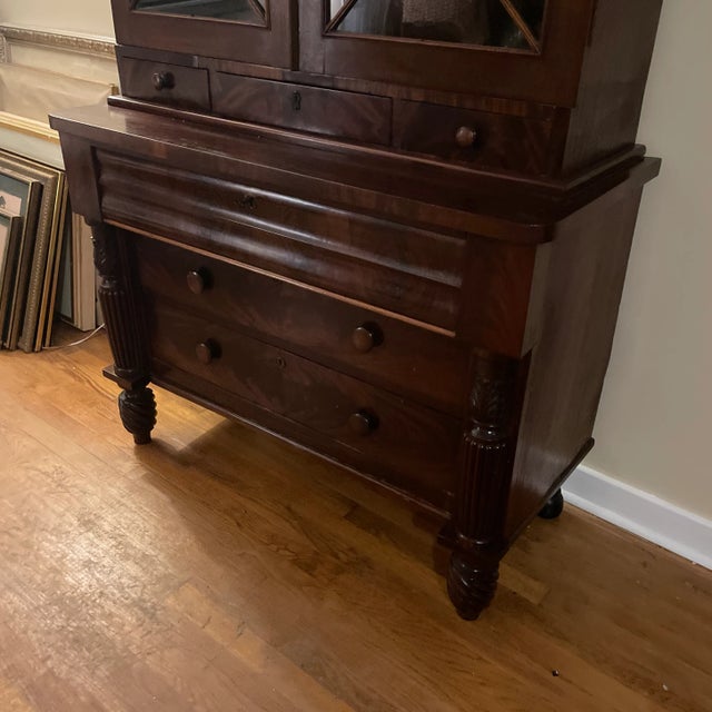 American 1830 American Empire Two Part Bookcase / Display Cabinet with Spiral Twist Columns For Sale - Image 3 of 13