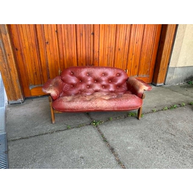 Mid-Century Modern Leather and Wood 2-Seater Sofa by Ipoly Bútorgyár, Hungary, 1960s For Sale - Image 6 of 8
