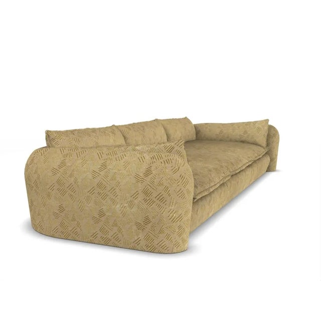 Modern Comfy Sofa in Linen Fabric by Collector For Sale - Image 4 of 6