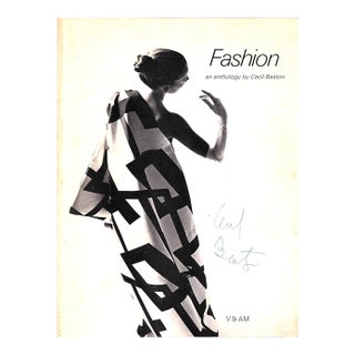 "Fashion an Anthology" 1971 Beaton, Cecil (Signed) For Sale