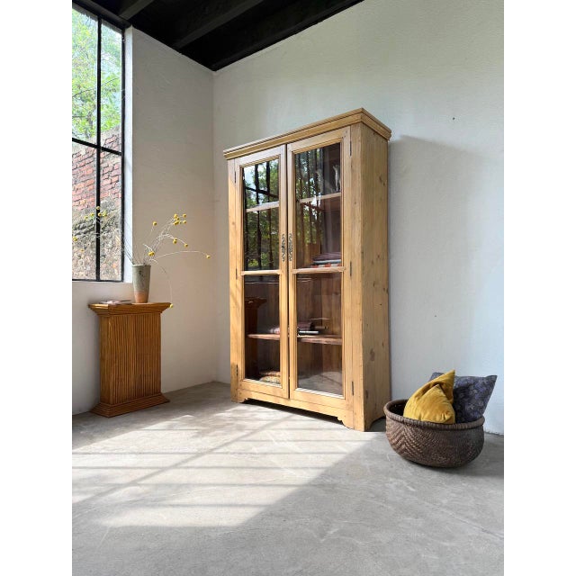 Vintage Display Cabinet in Pine and Glass, 1950 For Sale - Image 6 of 18