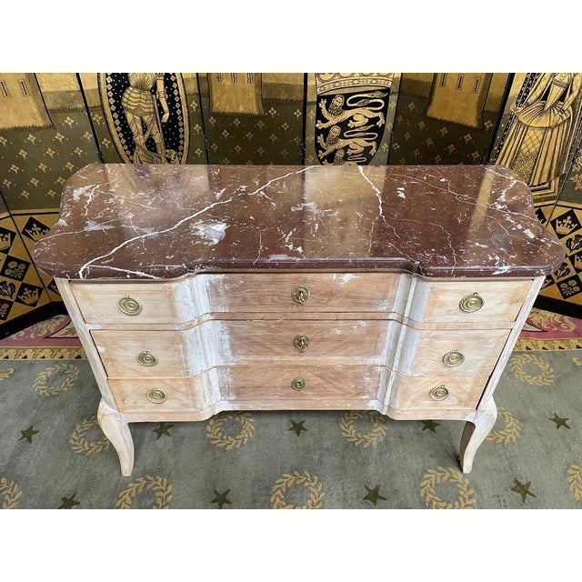 Louis XV Chest of Drawers For Sale - Image 4 of 13