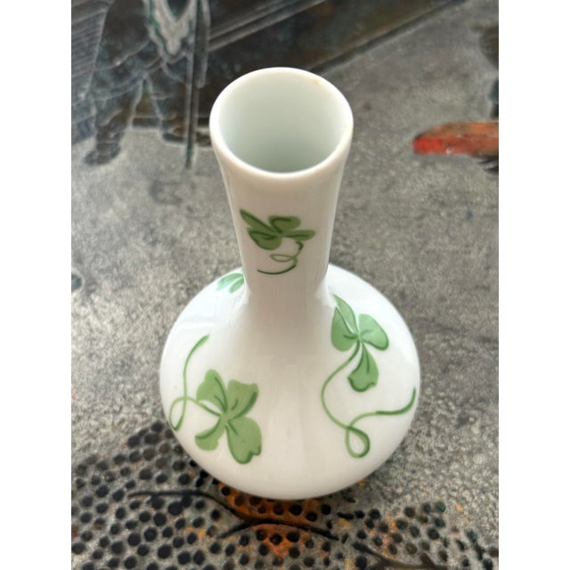 D Porthault Trefles Bud Vase For Sale - Image 4 of 10