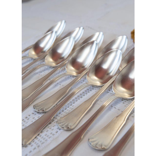 Coquille Table Spoons with Engraved Initials from Ercuis, 1950s, Set of 12 For Sale - Image 6 of 9