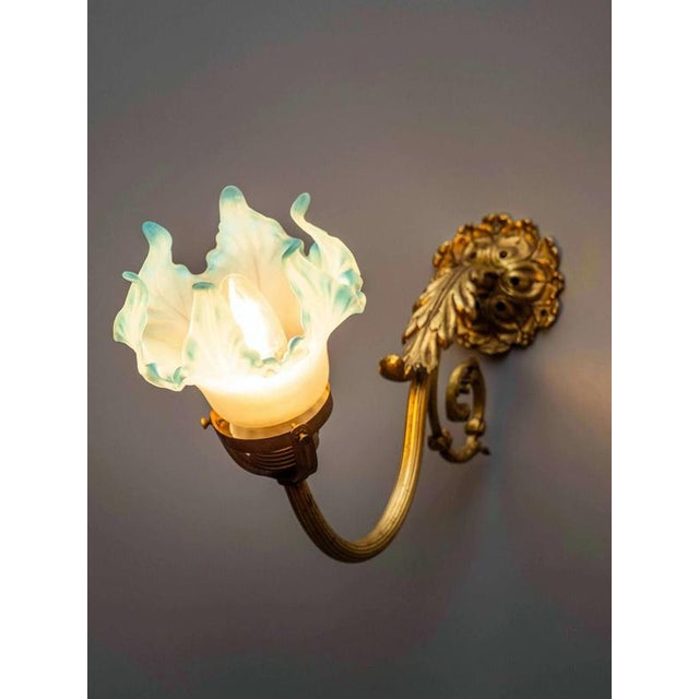 Vintage Wall Lamp in Gilded Bronze For Sale - Image 3 of 8