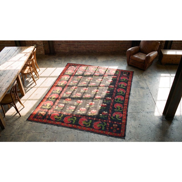1900s Black Floral Antique Spanish Cuenca Alpujarra Rug 5'3" X 7'6" Handknotted Wool Carpet For Sale - Image 13 of 14