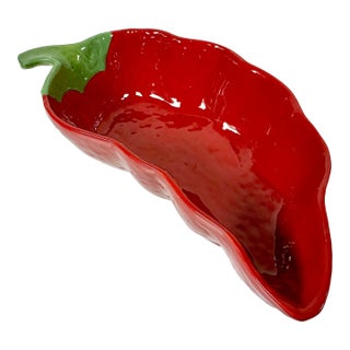 1980s Vintage Boho Chic Southwestern Red Jalapeño Pepper Serving Bowl For Sale