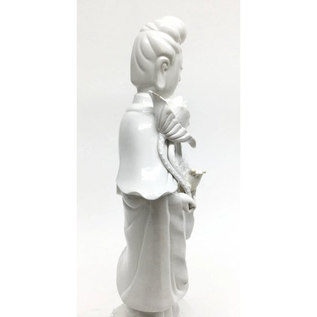 Vintage Chinese White Porcelain Guanyin For Sale In Portland, ME - Image 6 of 13
