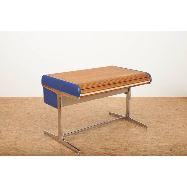 Action Office Desk in Walnut by George Nelson for Herman Miller, 1960s For Sale - Image 11 of 15