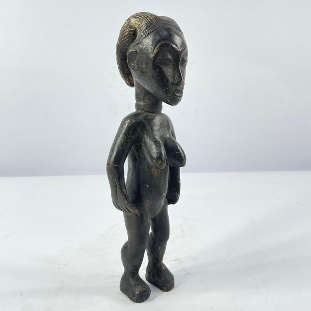 Early 20th Century Anyi Attye Standing Female Figure Côte d'Ivoire For Sale In Denver - Image 6 of 6