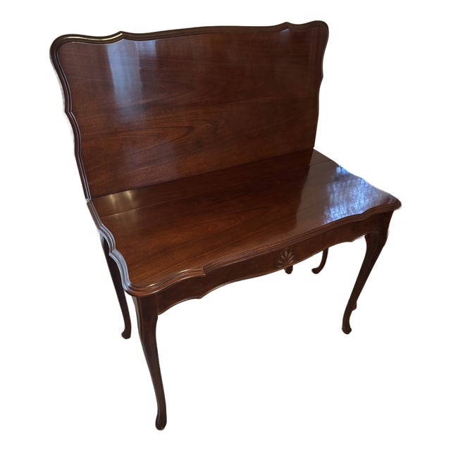 Early 20th Century Federal Revival Mahogany Convertible Extension Dining & Game Table With Three Leaves For Sale