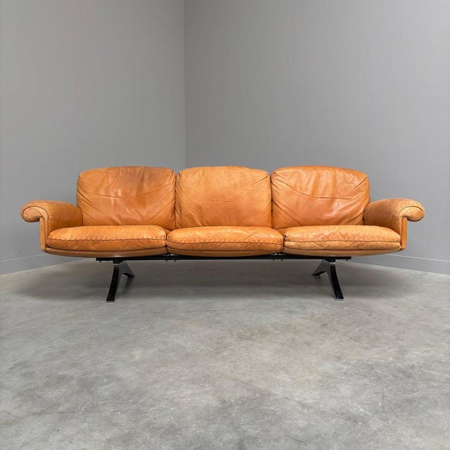 Cognac Leather DS31 Sofa from de Sede, 1970s For Sale - Image 4 of 17