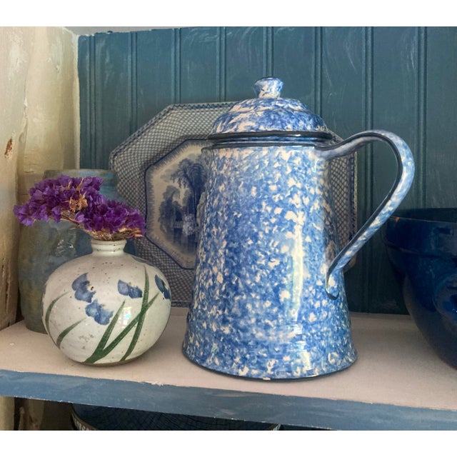 Ceramic Élégant Vintage Hand Painted Blue Stangl Sponge Ware Tea or Coffee Pot For Sale - Image 7 of 9