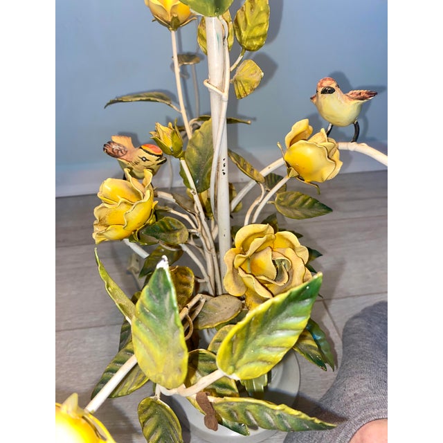 Vintage Tole Table Lamp With Yellow Roses and Birds For Sale In Tampa - Image 6 of 8