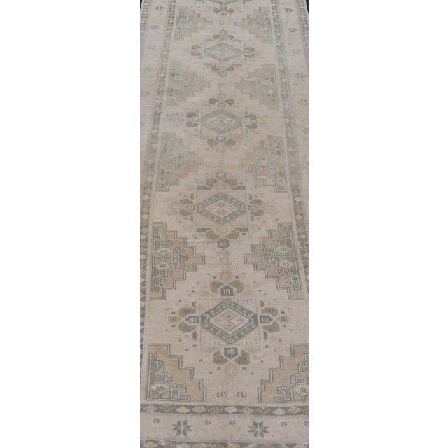 Vintage Turkish Oushak Runner in Neutral Tones, Taupe, Gray Green, Yellow 3'2 X 10'8 For Sale - Image 4 of 12