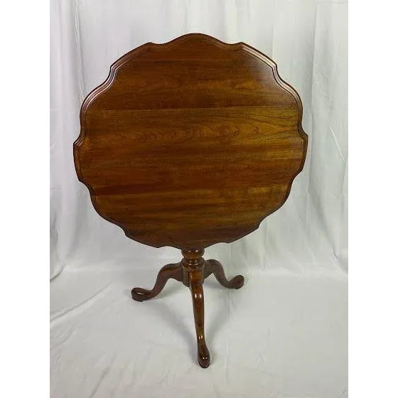 Kling Furniture Co. Vintage 1960s Kling Colonial Mahogany Pie Crust Tilt Top Table - Chippendale Style For Sale - Image 4 of 11
