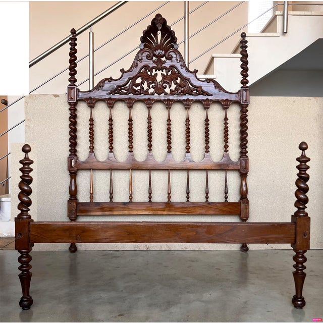 19th Century, Baroque Queen Bed, Original Four Turned Poster Spanish Bed For Sale - Image 11 of 11