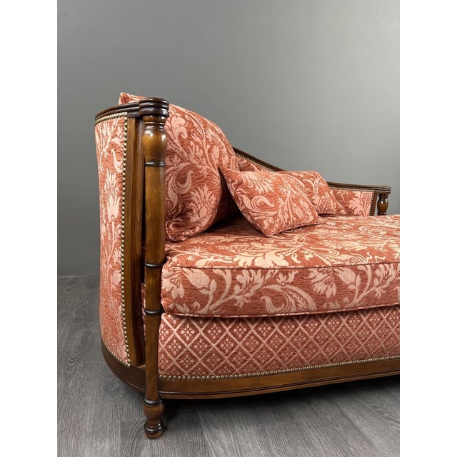 20th Century Louis XVI Chaise Lounge in Fabric with Floral Decoration For Sale - Image 3 of 13