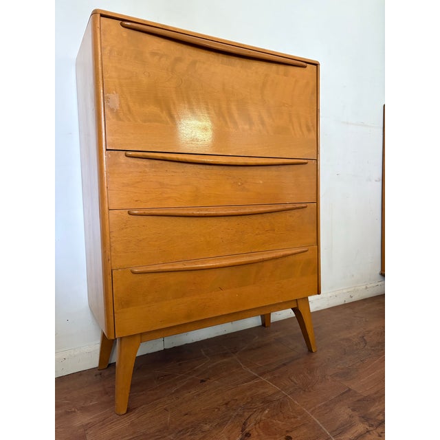 1940s Heywood Wakefield M389w Desk/Chest Wheat For Sale - Image 10 of 11